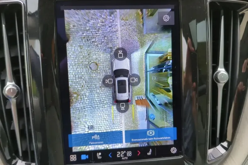 Volvo XC60 din 2023 cu 54.300 km - oferta VOL182305 - foto 24