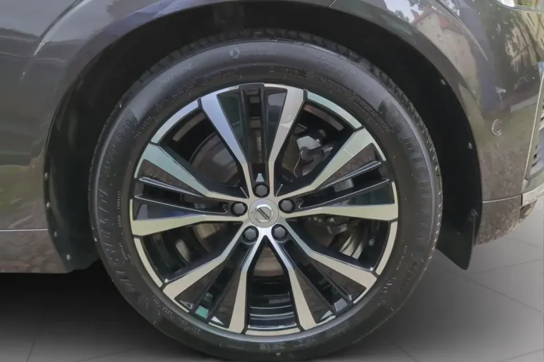 Volvo XC60 din 2023 cu 54.300 km - oferta VOL182305 - foto 26
