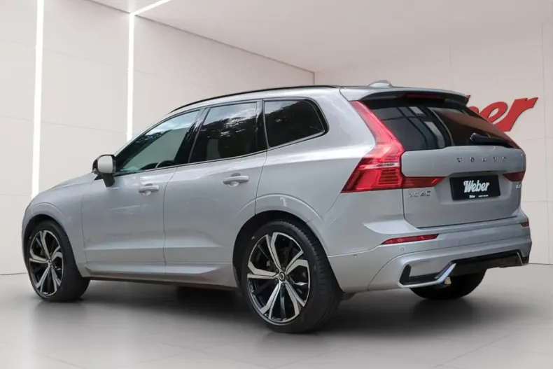 Volvo XC60 din 2023 cu 29.200 km - oferta VOL182306 - foto 4