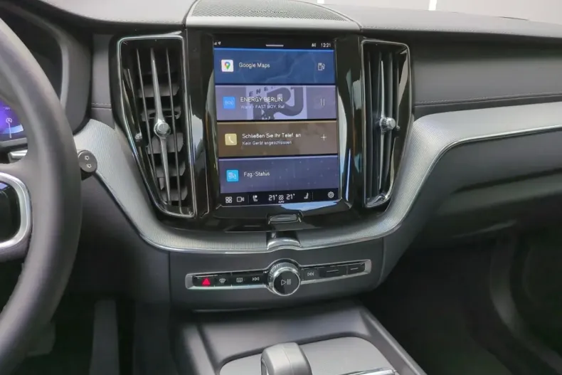 Volvo XC60 din 2023 cu 29.200 km - oferta VOL182306 - foto 13