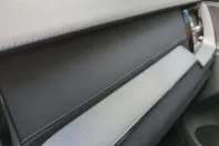 Volvo XC60 din 2023 cu 29.200 km - oferta VOL182306 - foto 24