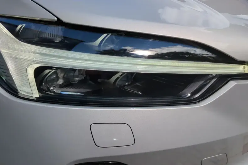 Volvo XC60 din 2023 cu 29.200 km - oferta VOL182306 - foto 27