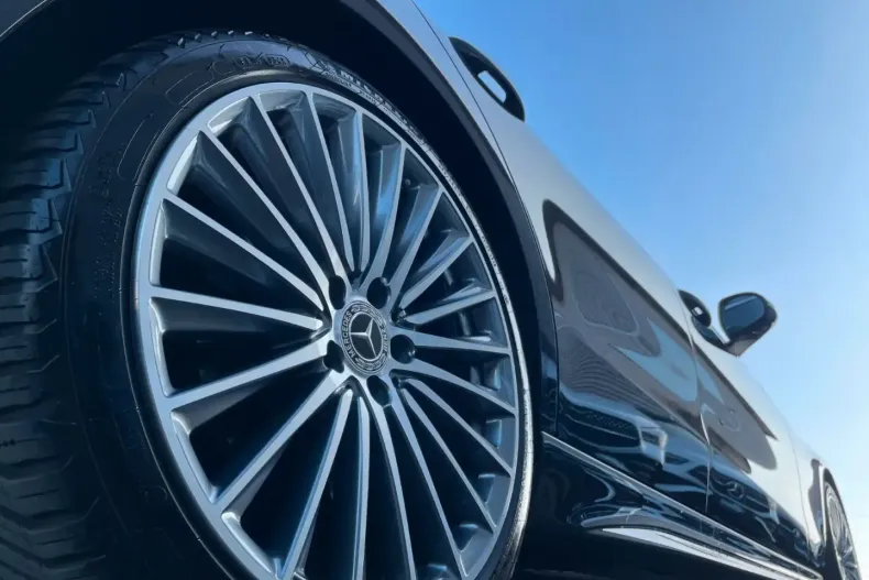 Mercedes-Benz C 200 (Clasa C) din 2024 cu 5.000 km - oferta MER182307 - foto 5