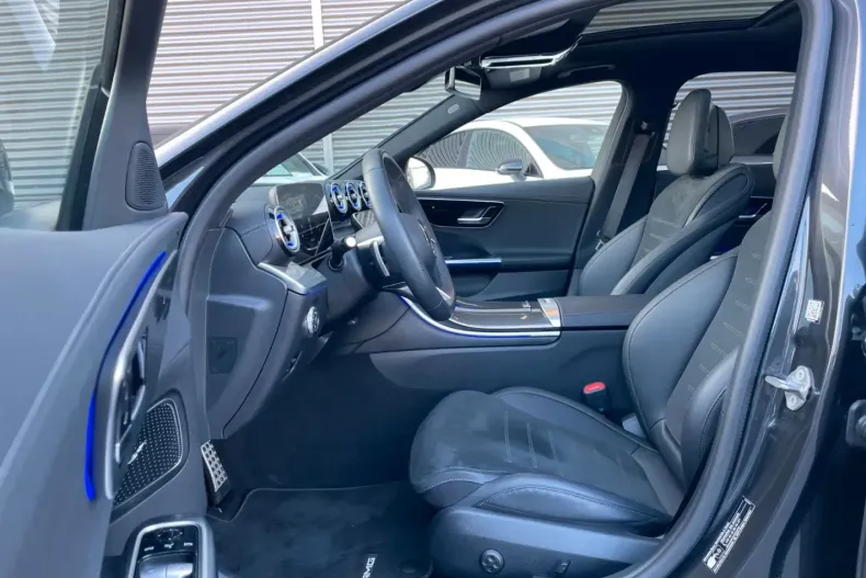 Mercedes-Benz C 200 (Clasa C) din 2024 cu 5.000 km - oferta MER182307 - foto 11