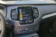 Volvo XC90 din 2021 cu 75.600 km - oferta VOL182308 - foto 13