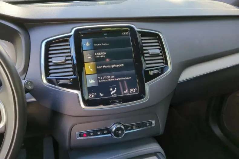 Volvo XC90 din 2021 cu 75.600 km - oferta VOL182308 - foto 13