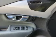 Volvo XC90 din 2021 cu 75.600 km - oferta VOL182308 - foto 17