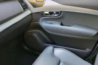 Volvo XC90 din 2021 cu 75.600 km - oferta VOL182308 - foto 19