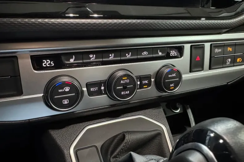 Volkswagen T6 California din 2022 cu 72.000 km - oferta VOL182311 - foto 40