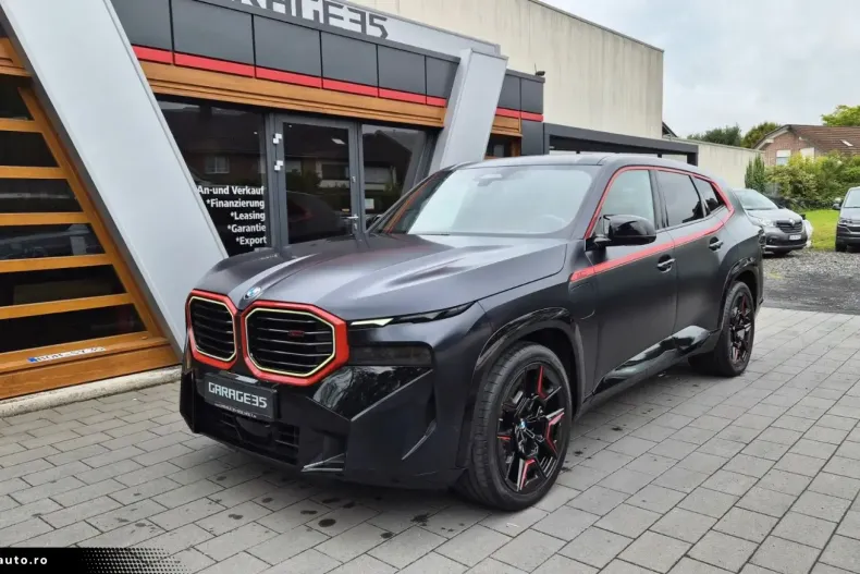 BMW XM (Seria X) din 2024 cu 9.990 km - oferta BMW182312 - foto 1