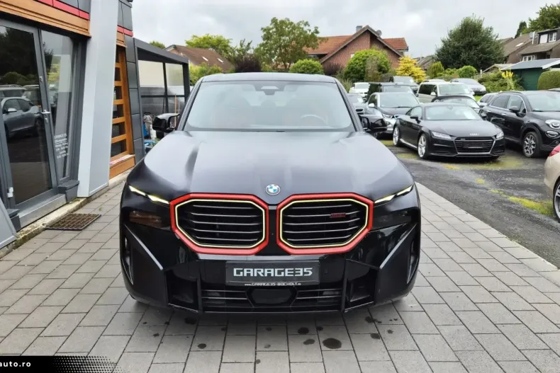 BMW XM (Seria X) din 2024 cu 9.990 km - oferta BMW182312 - foto 30