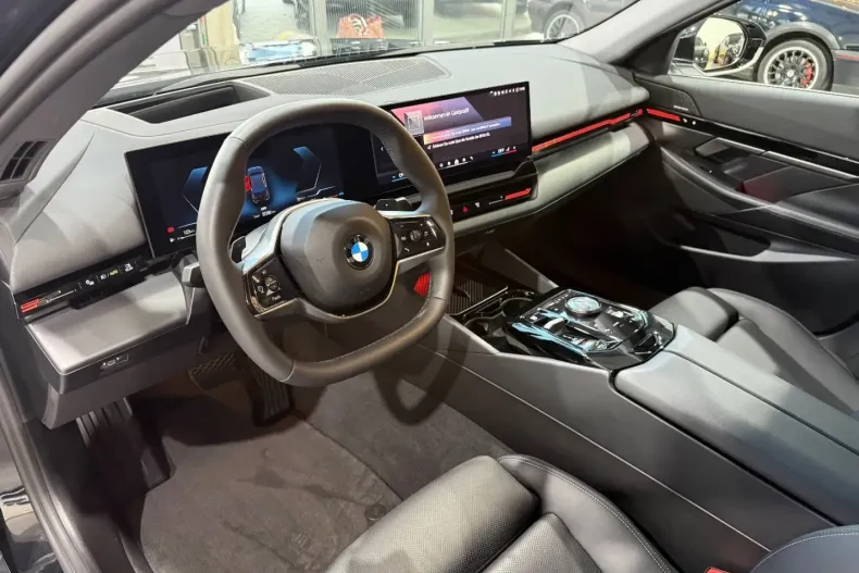 BMW 520 (Seria 5) din 2024 cu 31.900 km - oferta BMW182313 - foto 23