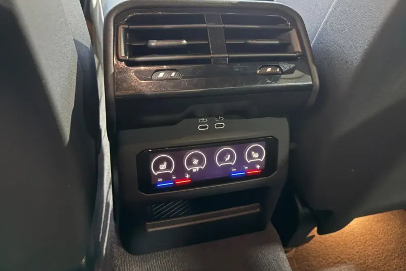 BMW 520 (Seria 5) din 2024 cu 31.900 km - oferta BMW182313 - foto 29