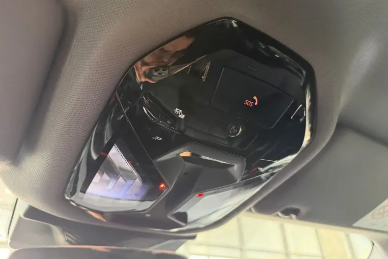 BMW 520 (Seria 5) din 2024 cu 31.900 km - oferta BMW182313 - foto 48