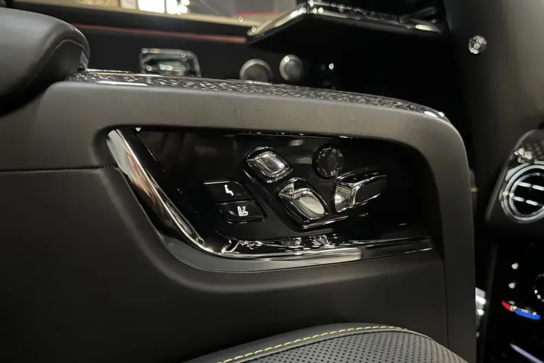 Rolls-Royce Cullinan din 2024 cu 42.500 km - oferta ROL182319 - foto 28