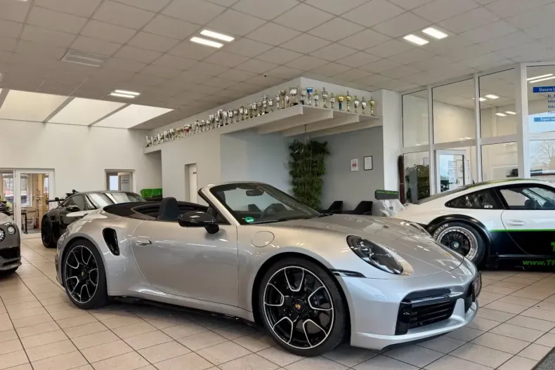Porsche 992 din 2023 cu 5.494 km - oferta POR182323 - foto 2