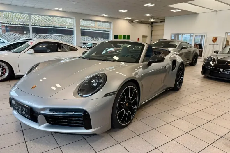 Porsche 992 din 2023 cu 5.494 km - oferta POR182323 - foto 3