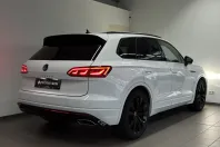 Volkswagen Touareg din 2023 cu 69.640 km - oferta VOL182324 - foto 8
