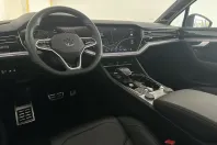 Volkswagen Touareg din 2023 cu 69.640 km - oferta VOL182324 - foto 11