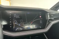 Volkswagen Touareg din 2023 cu 69.640 km - oferta VOL182324 - foto 19