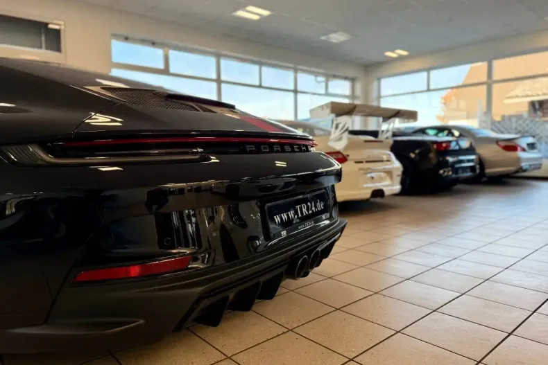 Porsche 992 din 2023 cu 6.992 km - oferta POR182326 - foto 6