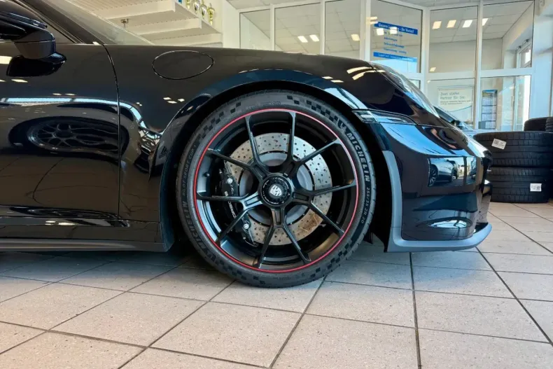 Porsche 992 din 2023 cu 6.992 km - oferta POR182326 - foto 7