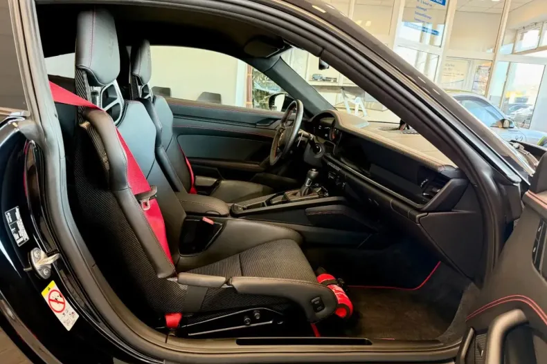 Porsche 992 din 2023 cu 6.992 km - oferta POR182326 - foto 12