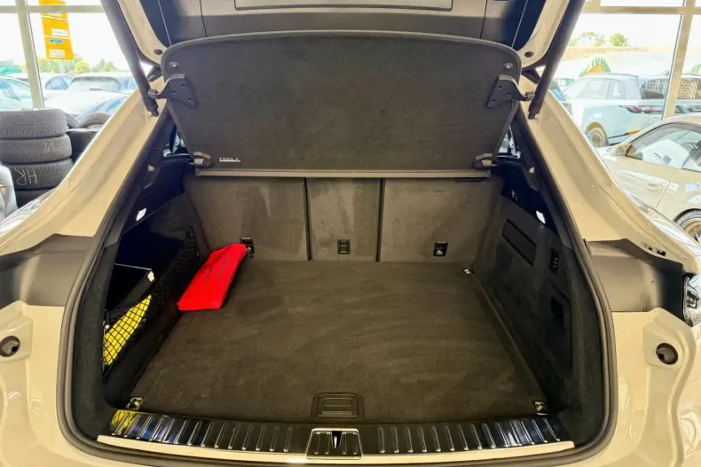 Porsche Cayenne din 2023 cu 33.598 km - oferta POR182328 - foto 11