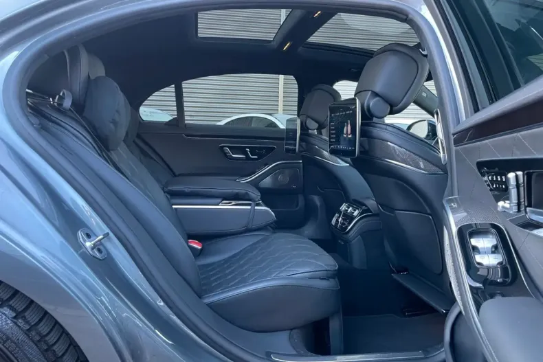 Mercedes-Benz S 580 (Clasa S) din 2024 cu 41.900 km - oferta MER182329 - foto 4