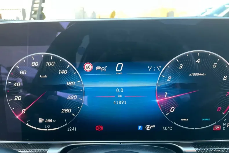 Mercedes-Benz S 580 (Clasa S) din 2024 cu 41.900 km - oferta MER182329 - foto 19