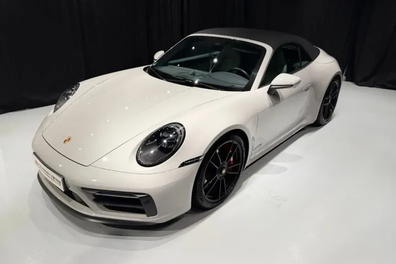 Porsche 992 din 2023 cu 18.500 km - oferta POR182338 - foto 1