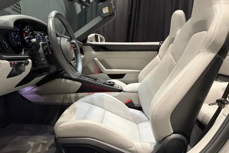 Porsche 992 din 2023 cu 18.500 km - oferta POR182338 - foto 18