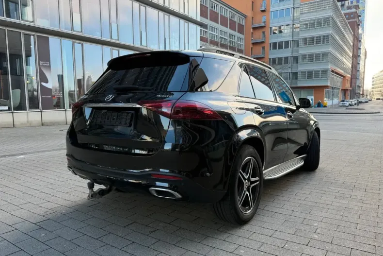 Mercedes-Benz GLE 450 (Clasa GLE) din 2023 cu 47.100 km - oferta MER182340 - foto 5