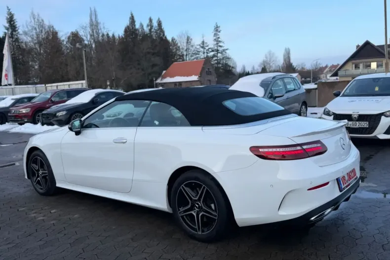 Mercedes-Benz E 400 (Clasa E) din 2022 cu 37.800 km - oferta MER182341 - foto 4