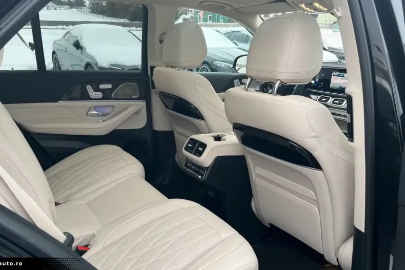Mercedes-Benz GLE 63 AMG (Clasa GLE) din 2024 cu 18.095 km - oferta MER182342 - foto 30