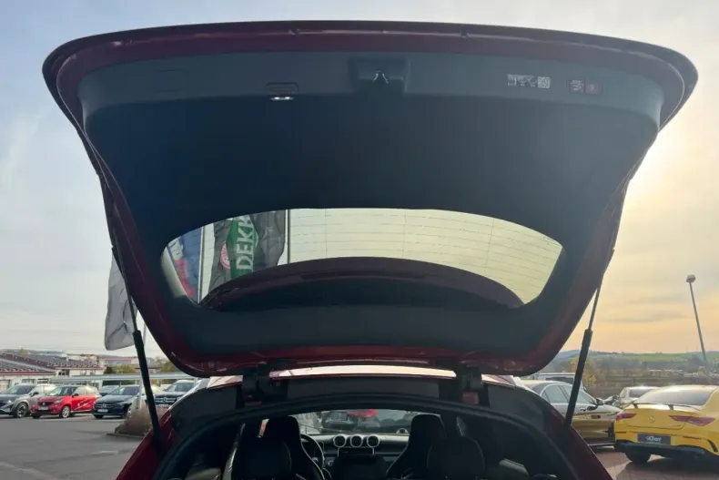 Mercedes-Benz GLC 63 AMG (Clasa GLC) din 2023 cu 11.430 km - oferta MER182345 - foto 9