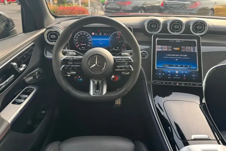 Mercedes-Benz GLC 63 AMG (Clasa GLC) din 2023 cu 11.430 km - oferta MER182345 - foto 16