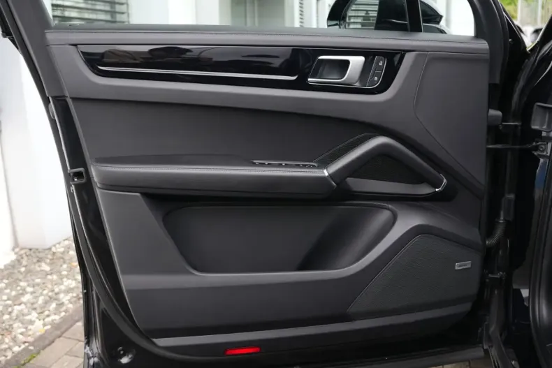 Porsche Cayenne din 2021 cu 68.000 km - oferta POR182346 - foto 43