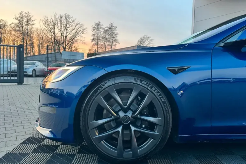 Tesla Model S din 2023 cu 4.888 km - oferta TES182349 - foto 5