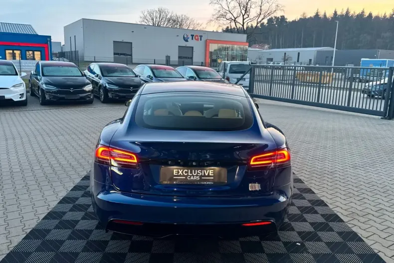 Tesla Model S din 2023 cu 4.888 km - oferta TES182349 - foto 9