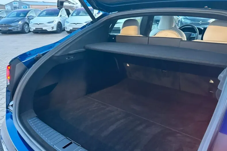 Tesla Model S din 2023 cu 4.888 km - oferta TES182349 - foto 11