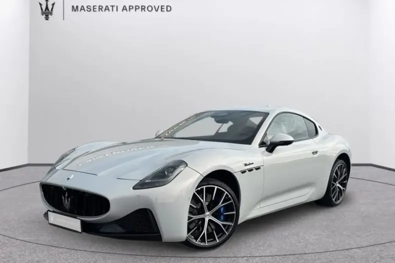 Maserati Granturismo din 2023 cu 22.900 km - oferta MAS182350 - foto 1
