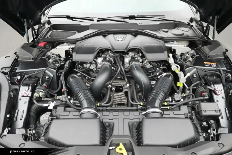 Maserati Granturismo din 2023 cu 7.823 km - oferta MAS182351 - foto 5