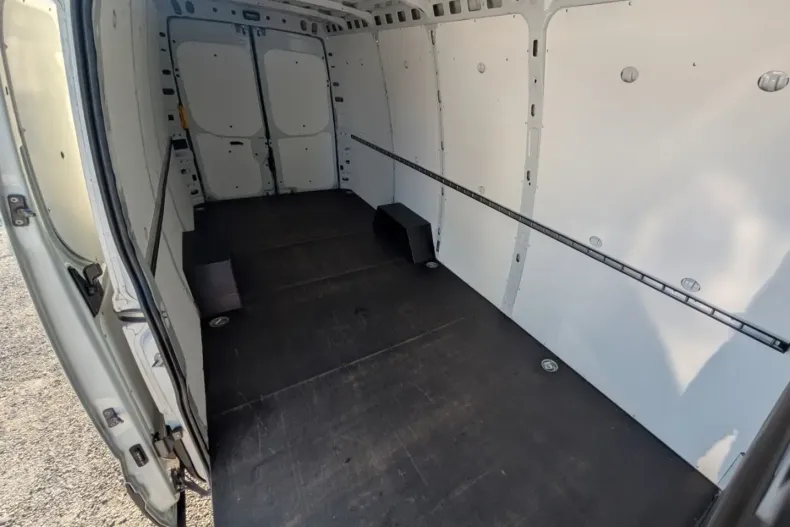 Iveco DAILY din 2024 cu 23.900 km - oferta IVE182354 - foto 12