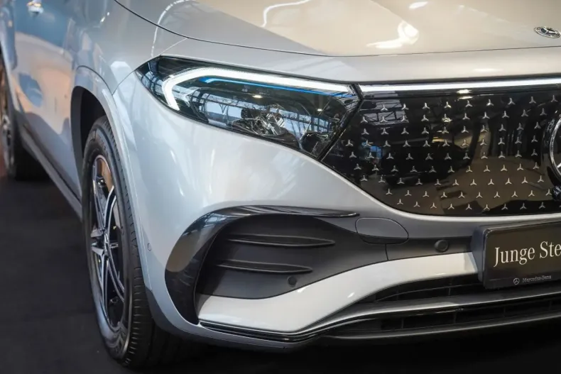 Mercedes-Benz EQA din 2024 cu 11.645 km - oferta MER182362 - foto 8