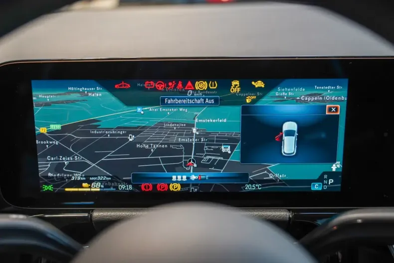 Mercedes-Benz EQA din 2024 cu 11.645 km - oferta MER182362 - foto 17