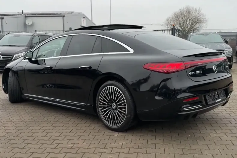 Mercedes-Benz EQS din 2023 cu 19.816 km - oferta MER182364 - foto 3