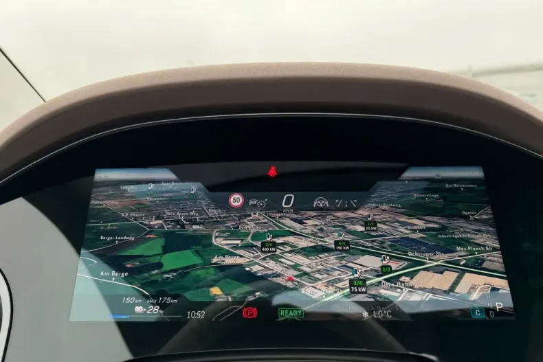 Mercedes-Benz EQS din 2023 cu 19.816 km - oferta MER182364 - foto 16