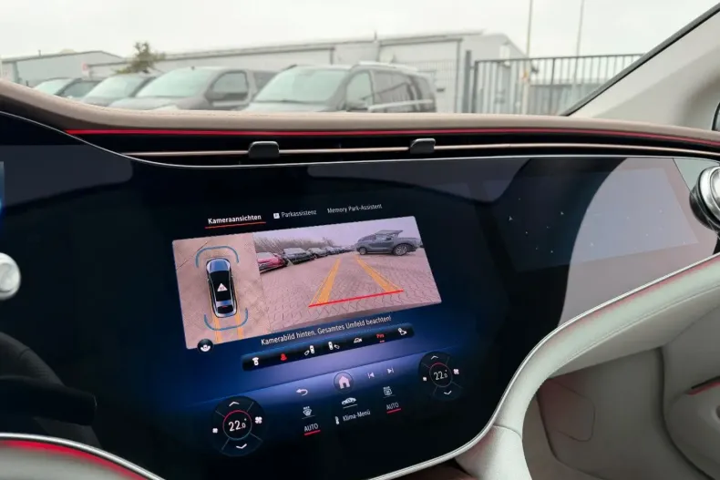 Mercedes-Benz EQS din 2023 cu 19.816 km - oferta MER182364 - foto 18