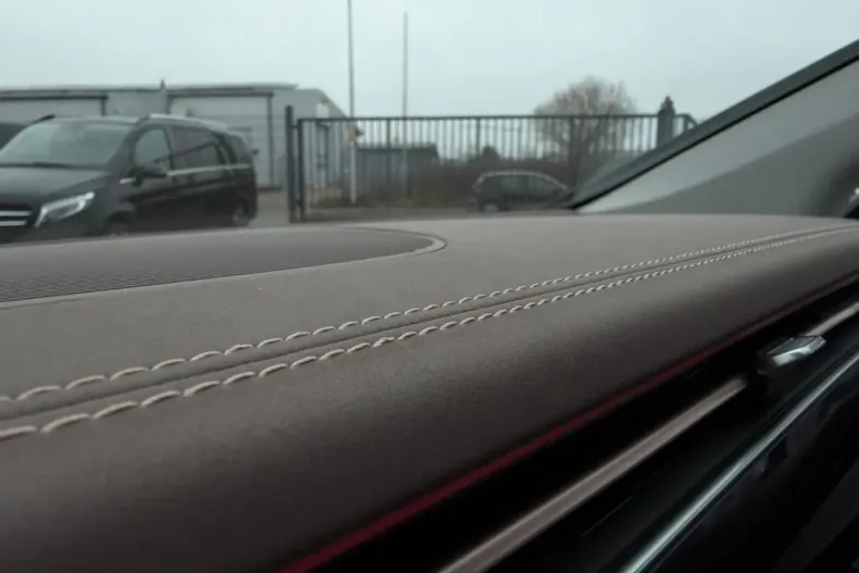 Mercedes-Benz EQS din 2023 cu 19.816 km - oferta MER182364 - foto 36